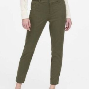 Banana Republic Women’s Dress Pants Size 10 Olive Stretch Straight Leg 30 Inseam